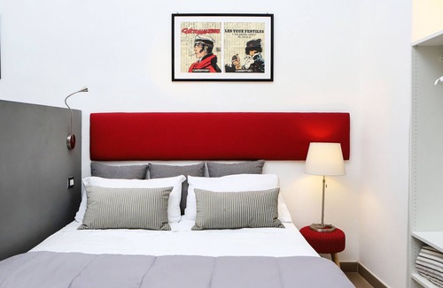 Historical Center Bed & Breakfast | Ground floor Red Suite at Palazzo Firrao by Wonderful Italy