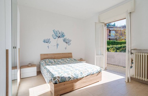 Lierna Apartment | GuestHost - Bright and welcoming independent apartment with garden, located within a villa. Just a 10-minute walk from the charming harbor of Lierna, this property is perfect for those looking to fully enjoy the lake lifestyle.Lierna is a delightful vill