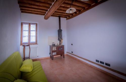 Torre A Castello Apartment | GuestHost - Crete Senesi Charming Apartments with Parking
