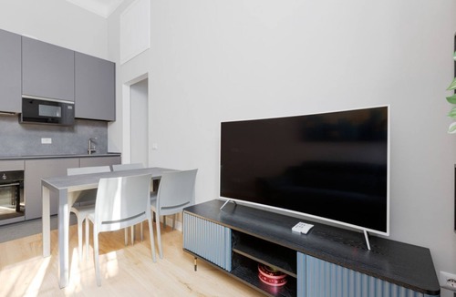Ghisolfa Apartment | GuestHost - Mac Mahon - Urban Oasis Apartment!