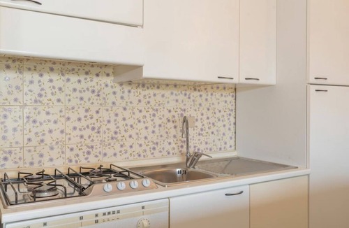 Golfo di Marinella Apartment | GuestHost - Porto Rortondo Roomy Apartment with Terrace!