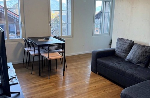 Wimmis Apartment | Happy Life 2-20min Interlaken-Panoramic view of mountains
