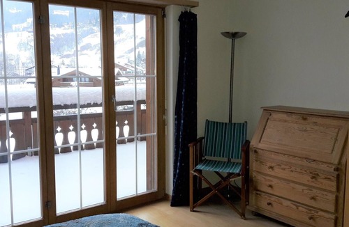 Klosters-Serneus Apartment | Haus Rätia App 20 Appartement/Fewo, Dusche oder Bad, WC 2½-Zimmerwohnung by Interhome