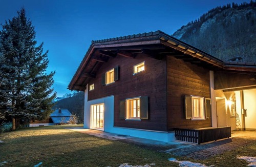 Serneus Apartment | Haus Wick Ferienhaus, Dusche oder Bad, WC Chalet/Ferienhaus by Interhome