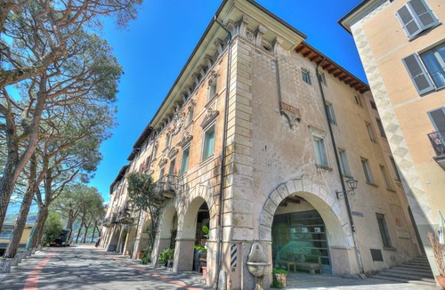 Morcote Apartment | Historic Palazzo Gritti - Lugano Lakefront stay - Lavanda, Morcote, Switzerland