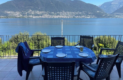 Piazzogna House | Holiday cottage Casa Media - Panorama by Lake Maggiore, Perfect Lakeside Retreat