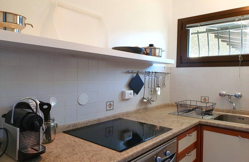 Germignaga House | Holiday Home by Lake Maggiore with Garden