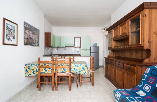 San Giovanni House | Holiday Home 'Posada Porto A Due Passi Dal Mare' with Private Terrace
