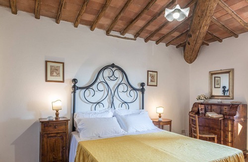 Monteriggioni House | Holiday house Monteriggioni for 1 - 4 persons with 2 bedrooms - Holiday home