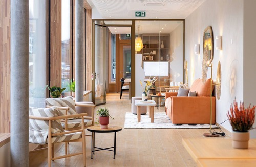 Les Eaux-Vives Hotel | HOOD Hôtel