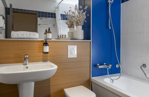 Paradiso Hotel | Hotel Admiral