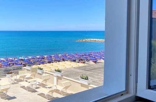 Marina di Cecina Hotel | Hotel Cecina Beach