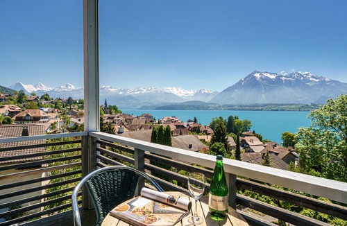 Hilterfingen Hotel | Hotel Restaurant Schönbühl