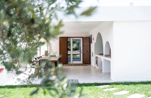Cala Liberotto Villa | House in the countryside surrounded by nature and Mediterranean bush.