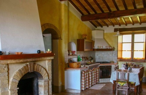 San Casciano dei Bagni Villa | Independet villa. Pool. 300 m from hot thermal water springs