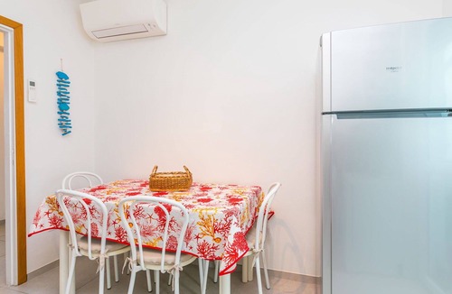 Rosignano Solvay Apartment | Lovely apartment for 6 people with A/C, WIFI, TV and balcony