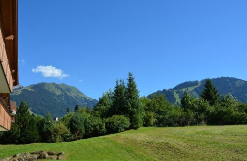 Gstaad Apartment | Jacqueline 1 Appartement/Fewo, Dusche oder Bad, WC 6-Bettwohnung by Interhome