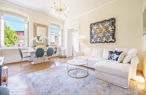 Barriera Vecchia-San Giacomo House | [james Joyce] - Luxury Apartment
