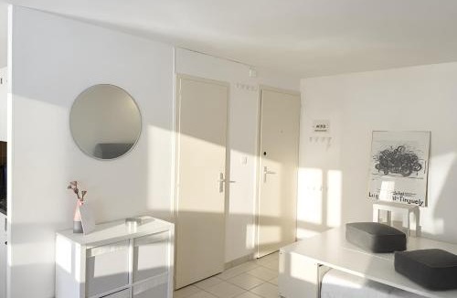 Neuchatel Apartment | Joli studio au centre ville de Neuchâtel, à 5 minutes du lac