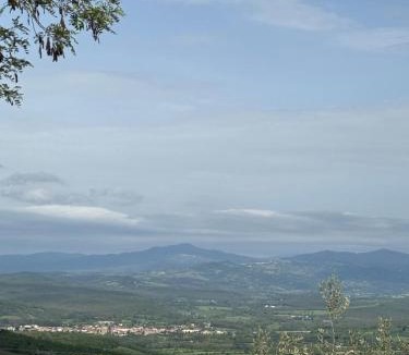 Poggi del Sasso Villa | LA CAPANNA Casale in pietra con piscina