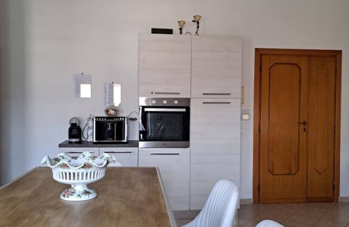 Frattocchie Apartment | La Casa di Ale 2- Castelli Romani - 20 Km Rome Center - 4 Km Ciampino Airport
