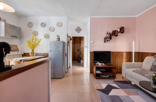 Bindo Apartment | La Casetta di Marilena – Balcony with Mountain View, Near Lake Como