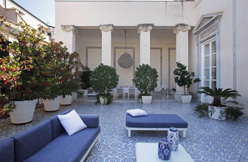 Kalsa Apartment | La Kalsa Charming Maison Elegant home in the heart of Palermo's historic center