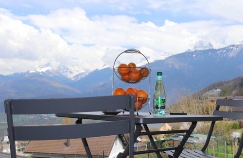 Monthey Apartment | la lapia