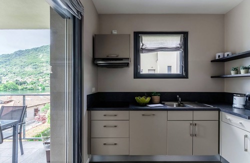 Ossuccio Apartment | Lake's Dream