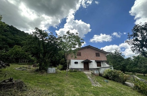 Ronciglione Villa | Lakeside in the heart of Italy