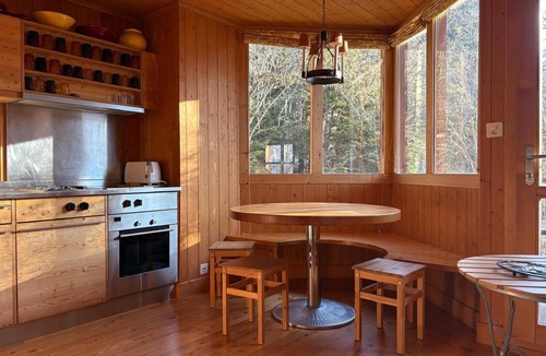 Ollon Ski Chalet | Large traditional chalet with all modern amenities, located 750 meters from the gondola