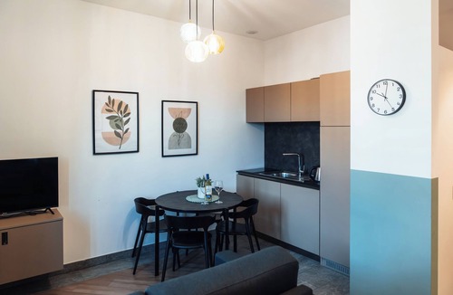 Bellano Apartment | Lavanda - Modern apartment in a 19th-century villa. 5 minutes from the station