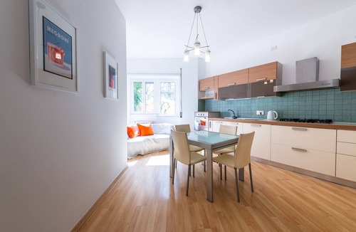 Quartiere XVII Trieste Apartment | Leoncavallo Retreat - Two Bedroom Apartment, Sleeps 4
