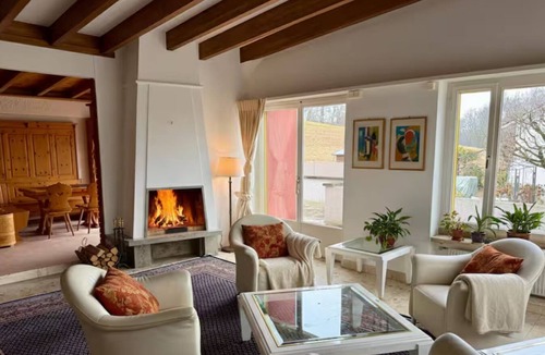 Kloten Villa | Living in a 1970s villa
