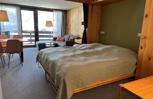 Acletta Apartment | Lovely apartment for 4 people with WIFI, pool, TV, balcony and panoramic view
