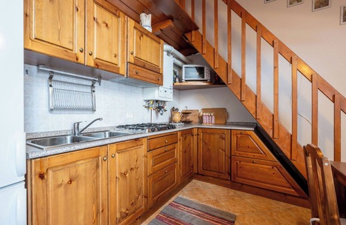 Alpe Ciamporino Apartment | Lovely apartment for 4 guests with WIFI, TV and balcony