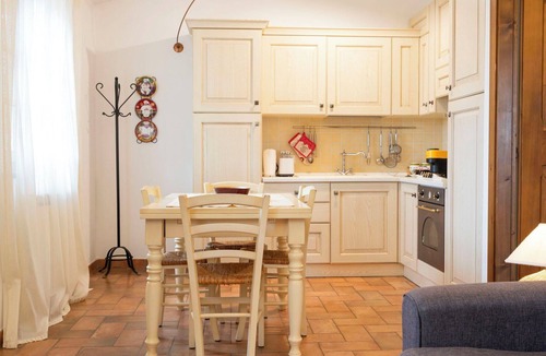 Panicale Apartment | Lovely apartment for 4 guests with WIFI, A/C, pool, TV, patio and pets allowed