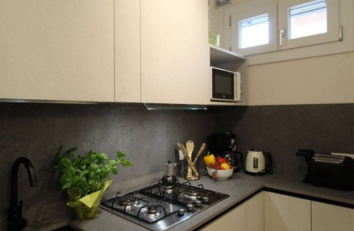 Bardolino Apartment | LUXURY APARTMENT RIGHT ON THE LAKE WITH LAKE VIEW AND PRIVATE BEACH