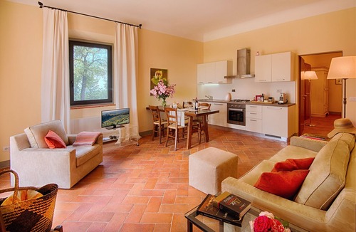 Panzano in Chianti Apartment | Luxury Chianti with 2 Bedrooms in Panzano Chianti