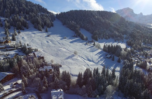 Villars-sur-Ollon Apartment | Luxury Moutainside Chalet with Stunning Views