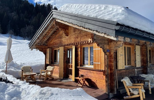 Vers L'Eglise Ski Chalet | Magnifique Petit Chalet aux Diablerets, en Pleine Nature
