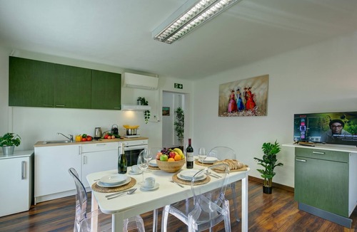 Maroggia Apartment | Maroggia Apt 1 Near The Lake for 3, Maroggia, Switzerland