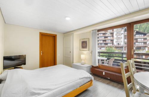 Anzere Apartment | Mars 506 sur la place du village a Anzere avec vue sur les Alpes