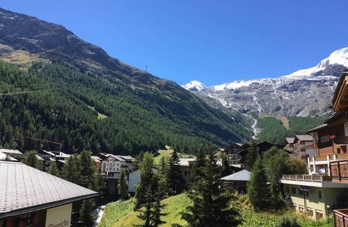 Saas-Fee Apartment | Mikado Appartement/Fewo 4-Bettwohnung Nr. 5 by Interhome