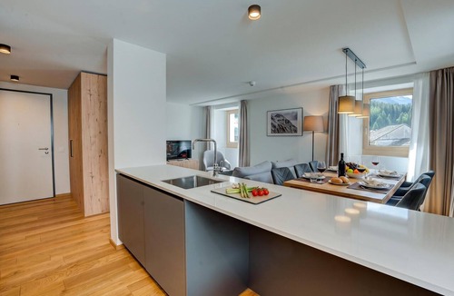 San Bernardino Apartment | Modern Alpine Stay in San Bernardino | Ski, Hiking & Nature - Montana 202, San Bernardino, Switzerland