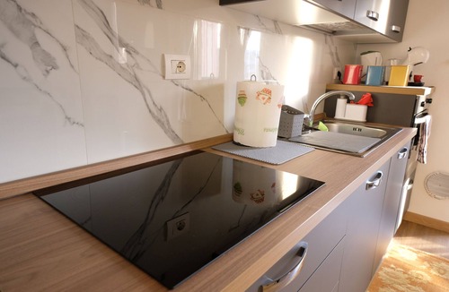 Bollate Apartment | Modern and Elegant: just minutes from Rho Fiera and Milan