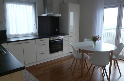 Crans-Montana Apartment | Modern apartment with stunning views of the Val d'Anniviers in the Valais