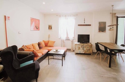 Ercolano Apartment | Modern apartment in the center of Herculaneum. It is 6 min walk from the excavations.
