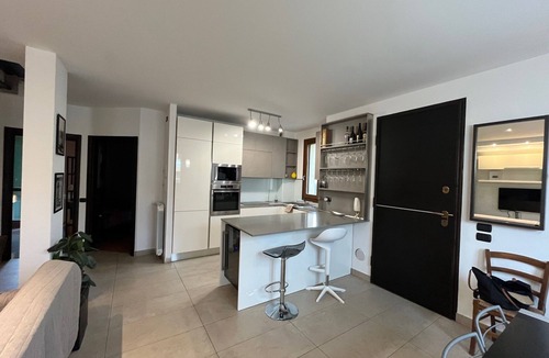 San Pietro in Bossolo Apartment | Modern Countryside Condo with Views