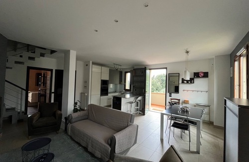 San Pietro in Bossolo Apartment | Modern Countryside Condo with Views